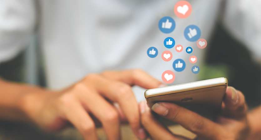 “Social media regulation for goods subject to sanitary control", escrito por Alberto Campos